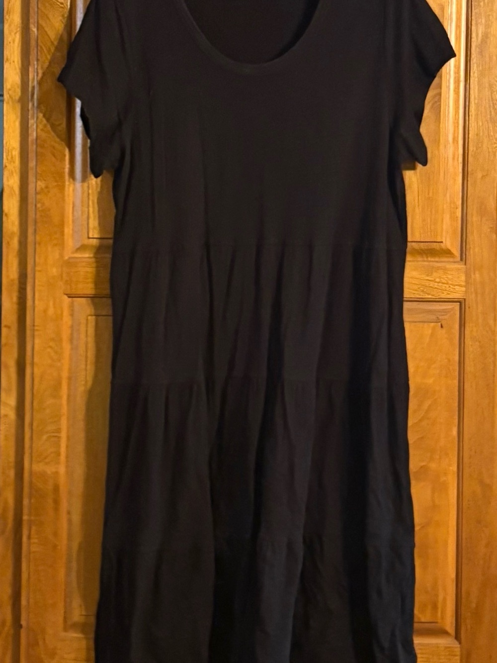 Time and Tru Black Short-Sleeve Tiered Midi Dress 2X